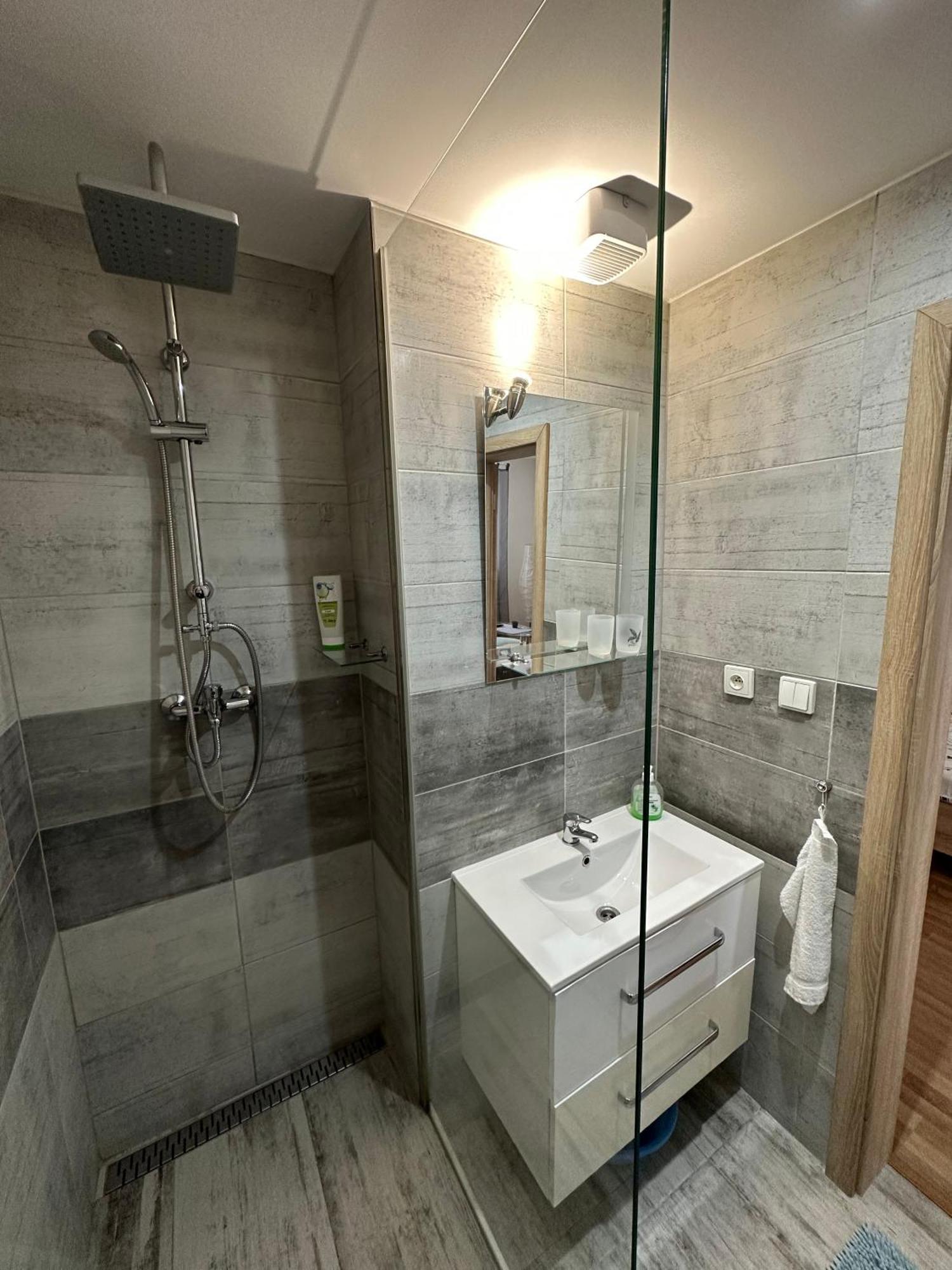 Apartman Torysa Прешов Экстерьер фото